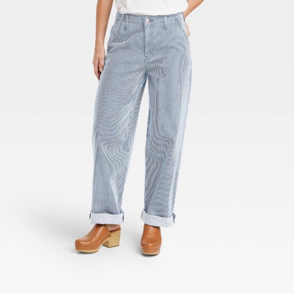 Universal Thread Target High Rise Relaxed Straight Blue Striped Jean NWOT